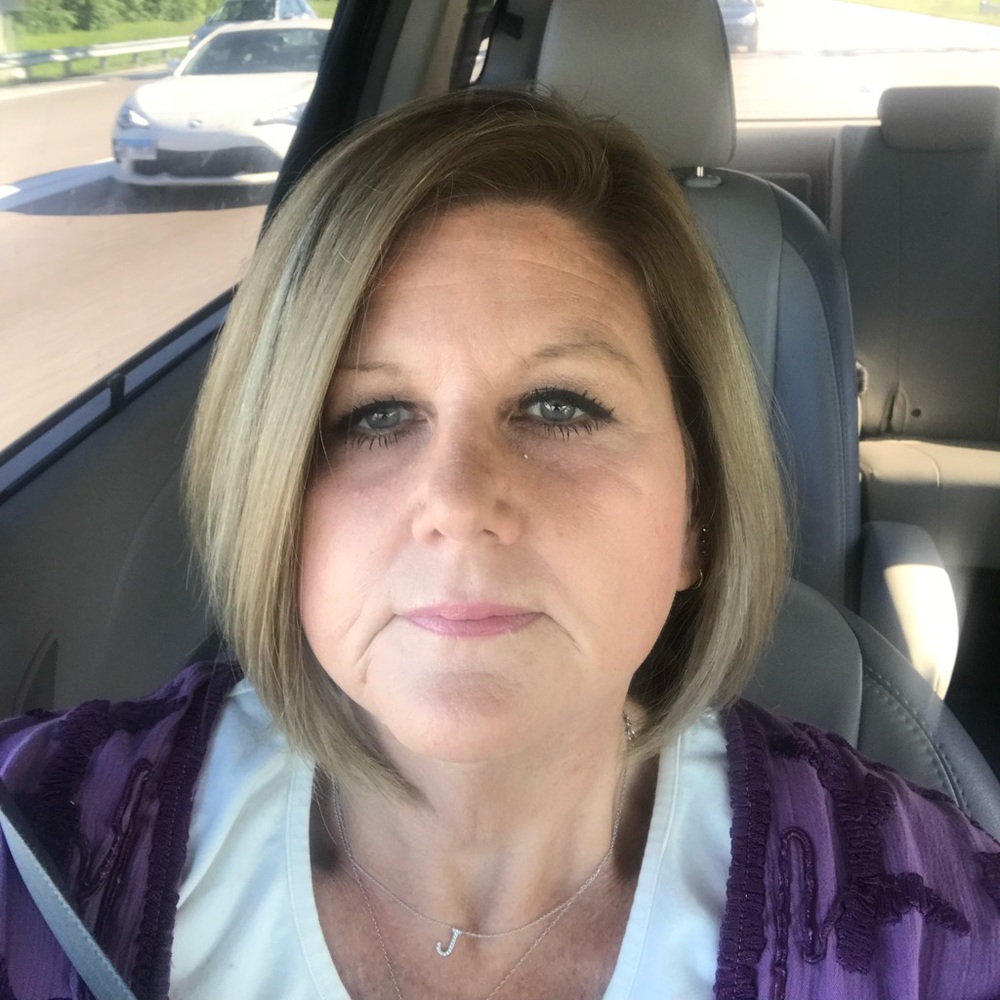 Meet your Posher, Jen